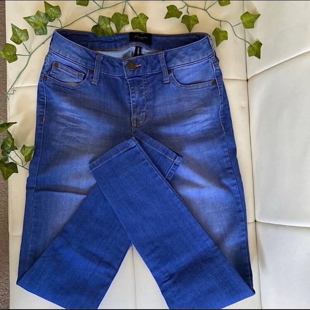 Celebrity Pink Skinny Straight Leg Blue Jeans
